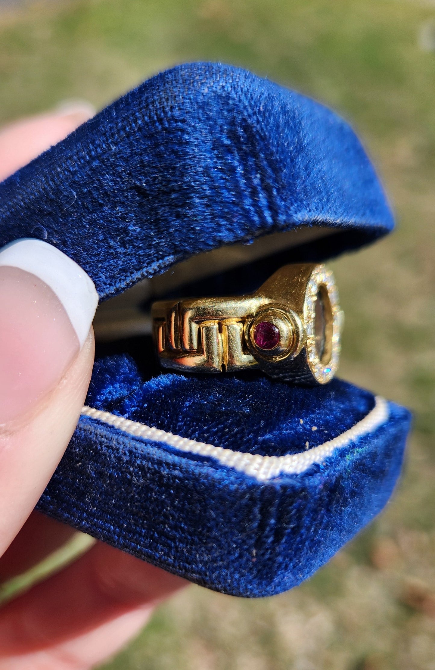 Vintage 18k Bezel Set Ancient Coin Pinky Ring
