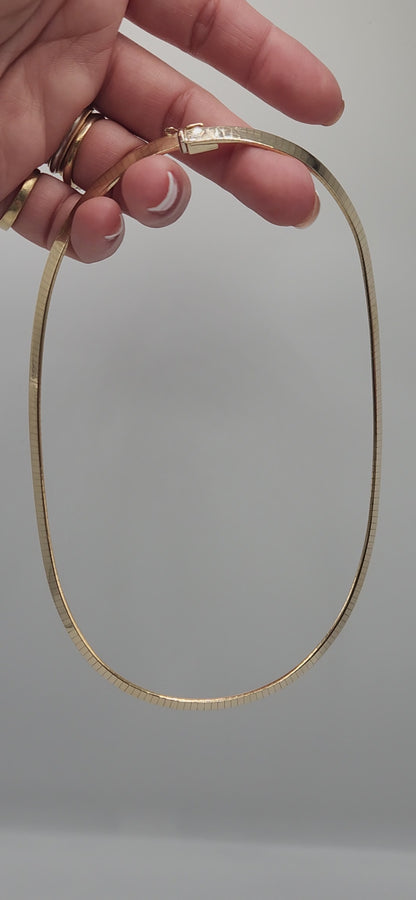 Vintage 14k Flat Omega Necklace