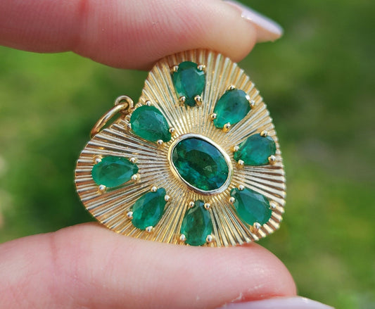 Radiating Emerald Heart Pendant