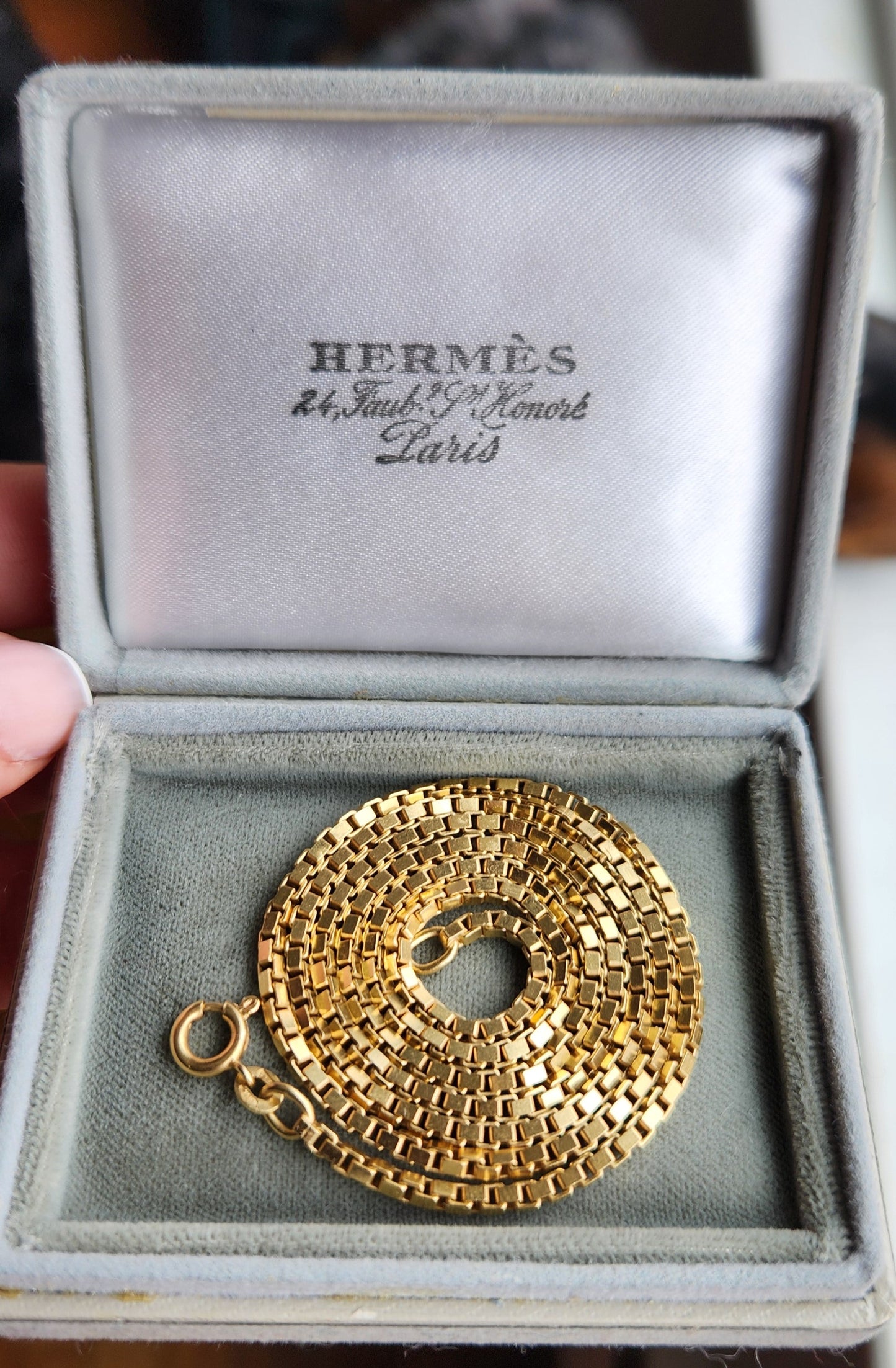 Vintage 18k UnoAErre Box Chain