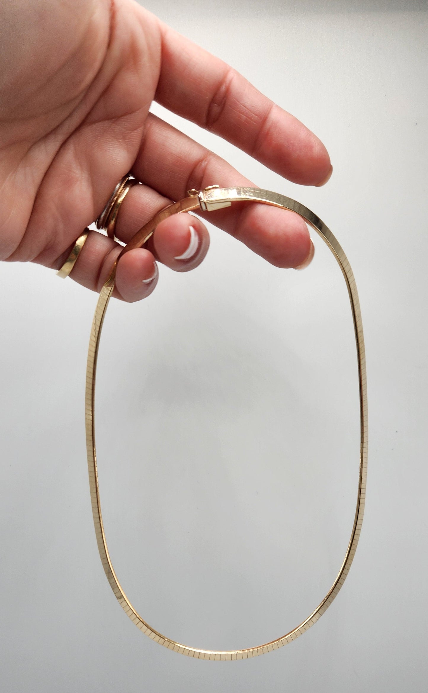 Vintage 14k Flat Omega Necklace